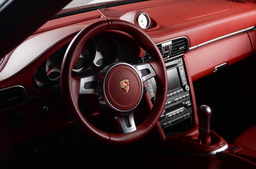 2013 Porsche 911 Turbo — photo 15