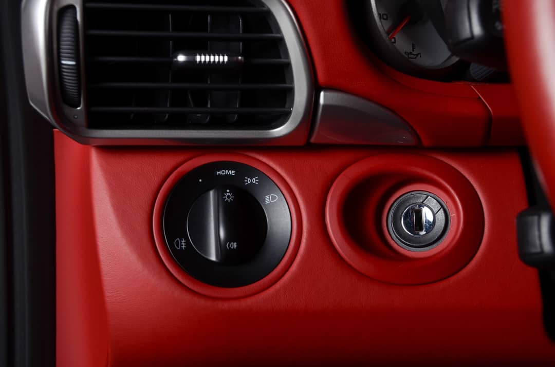 2013 Porsche 911 Turbo — photo 21
