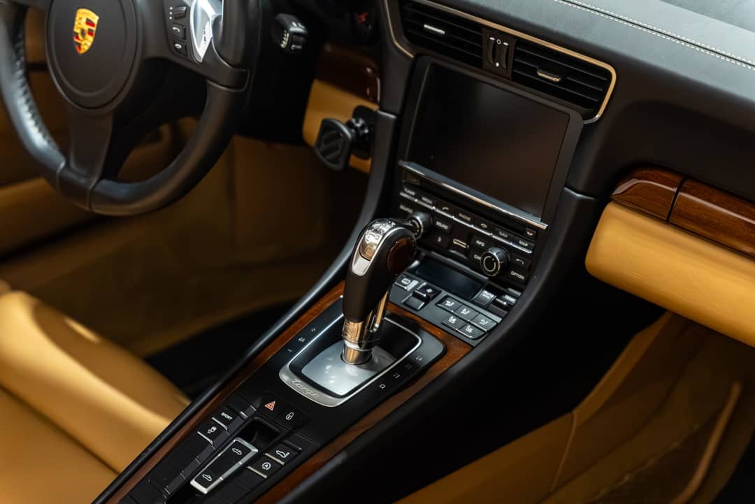 2015 Porsche 911 Targa 4 — photo 16