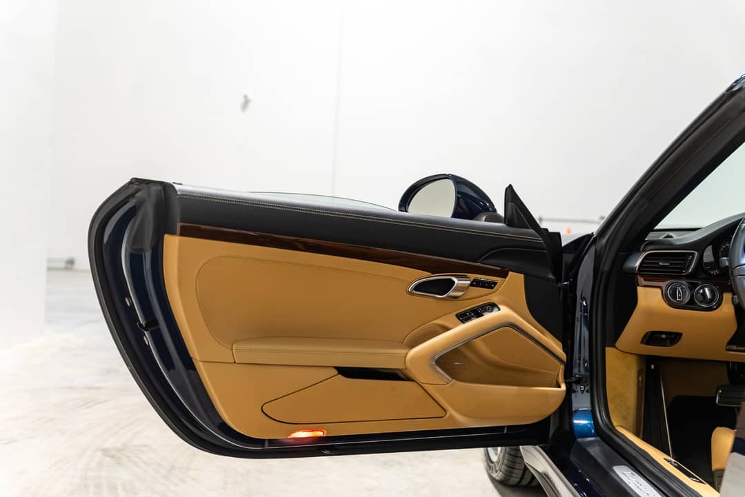 2015 Porsche 911 Targa 4 — photo 19