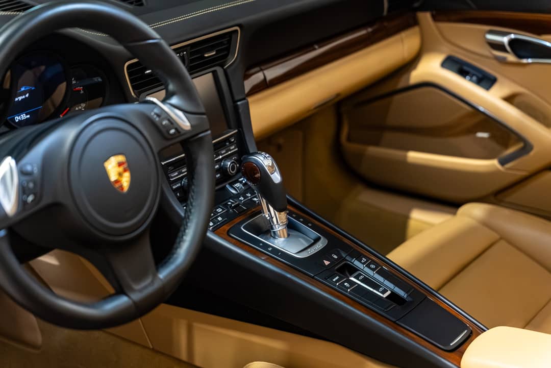 2015 Porsche 911 Targa 4 — photo 4