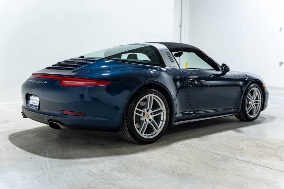 2015 Porsche 911 Targa 4 — photo 34