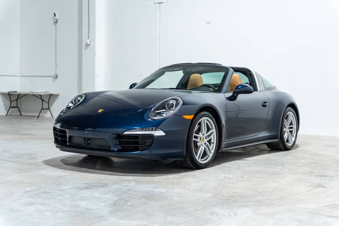 2015 Porsche 911 Targa 4 — photo 9