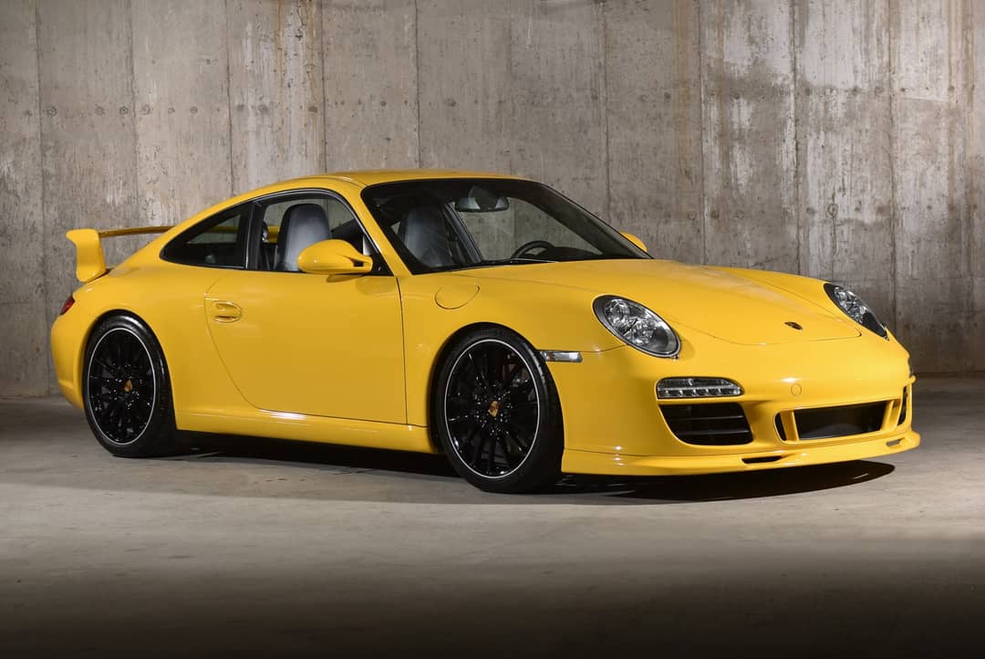2010 Porsche 911 Carrera — photo 2