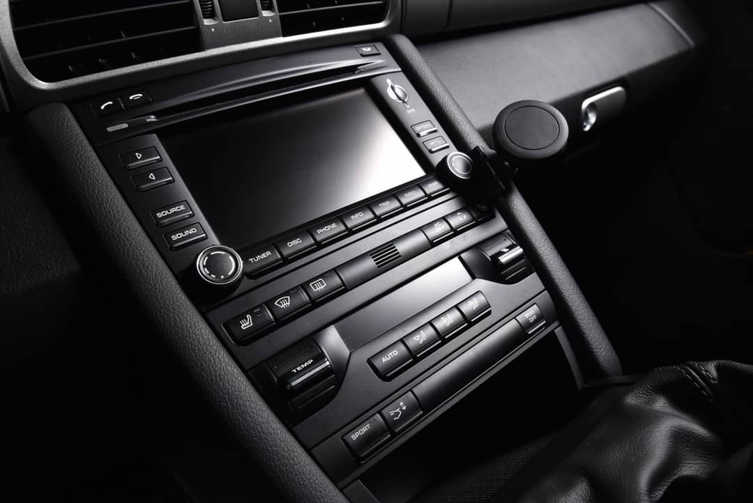 2010 Porsche 911 Carrera — photo 20