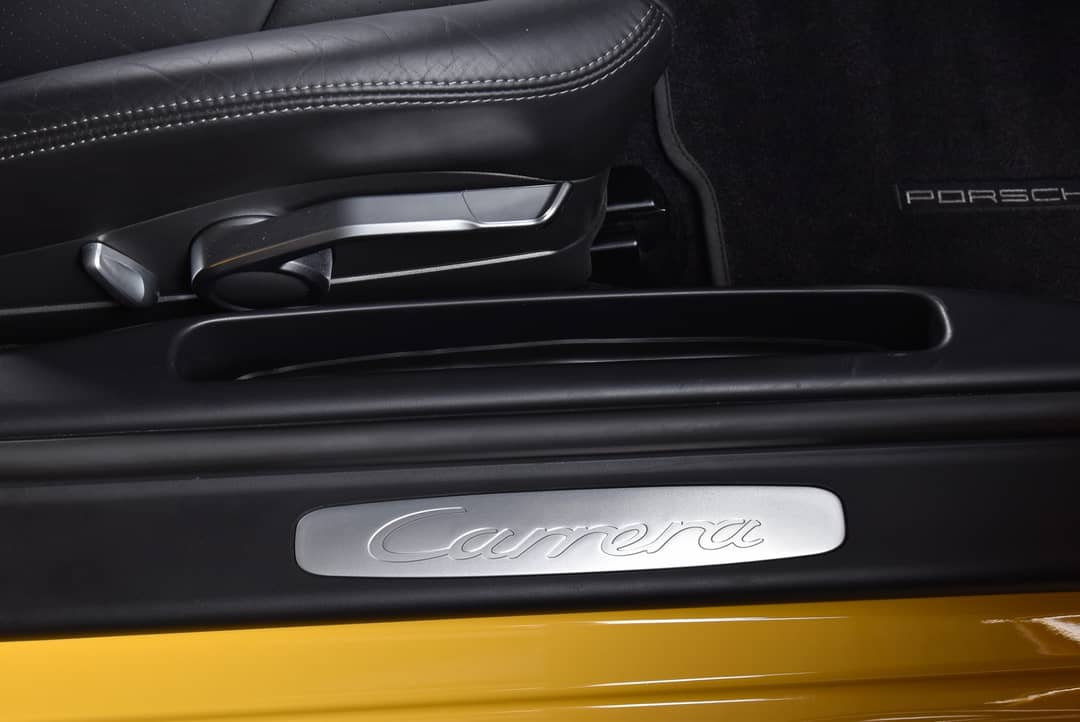 2010 Porsche 911 Carrera — photo 23