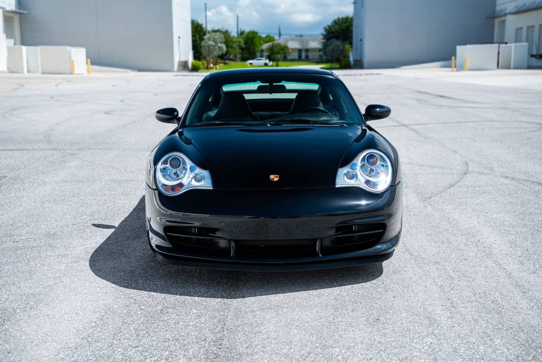 2004 Porsche 911 GT3 — photo 11