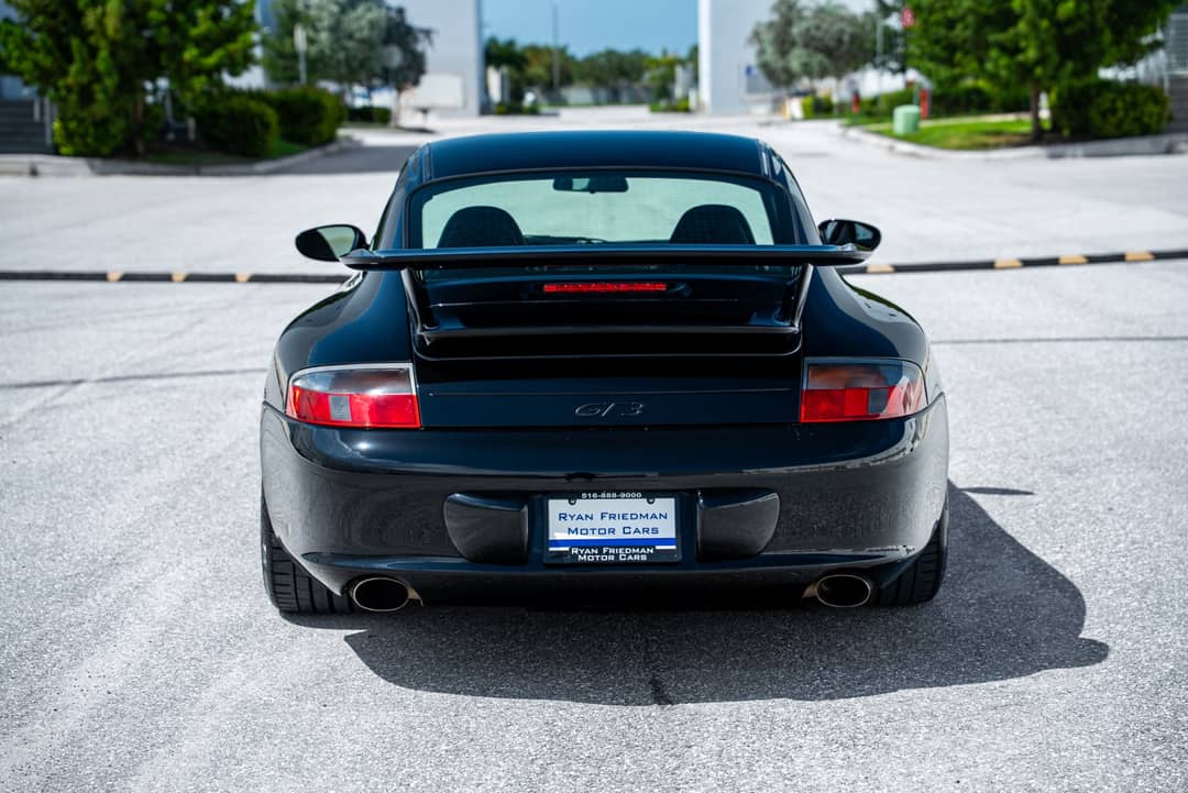 2004 Porsche 911 GT3 — photo 12