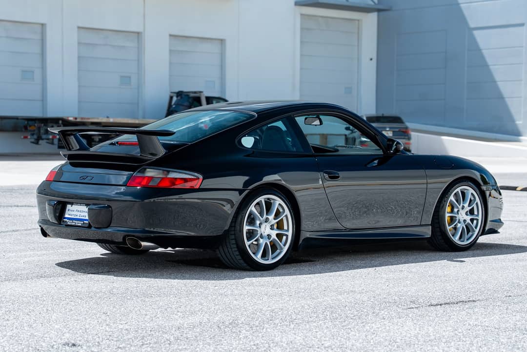 2004 Porsche 911 GT3 — photo 3
