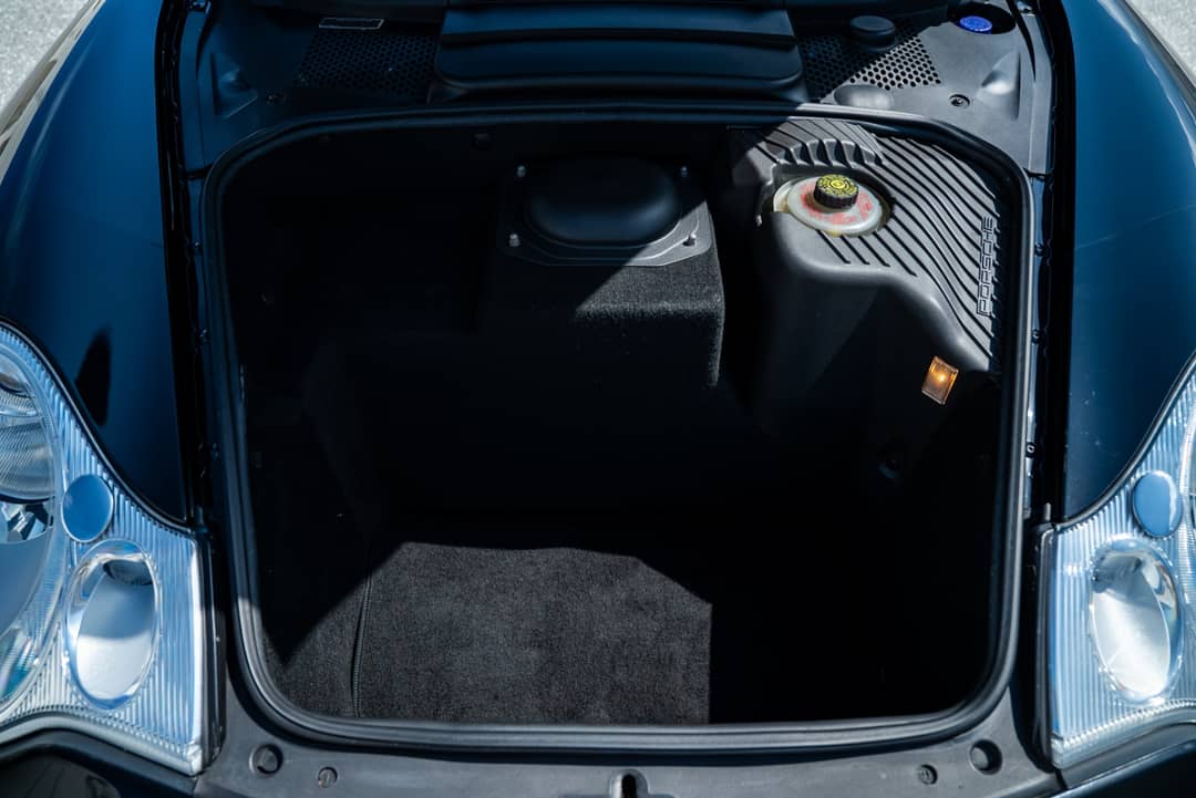 2004 Porsche 911 GT3 — photo 28