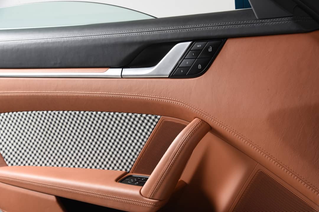 2024 Porsche 911 Carrera S — photo 20