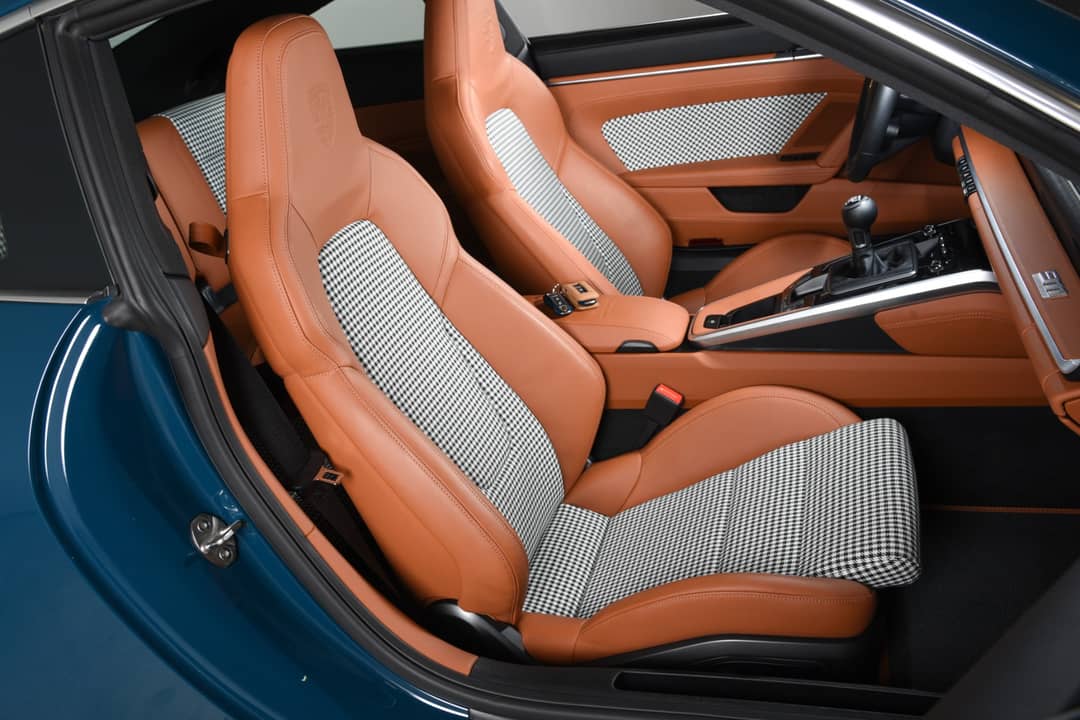2024 Porsche 911 Carrera S — photo 37