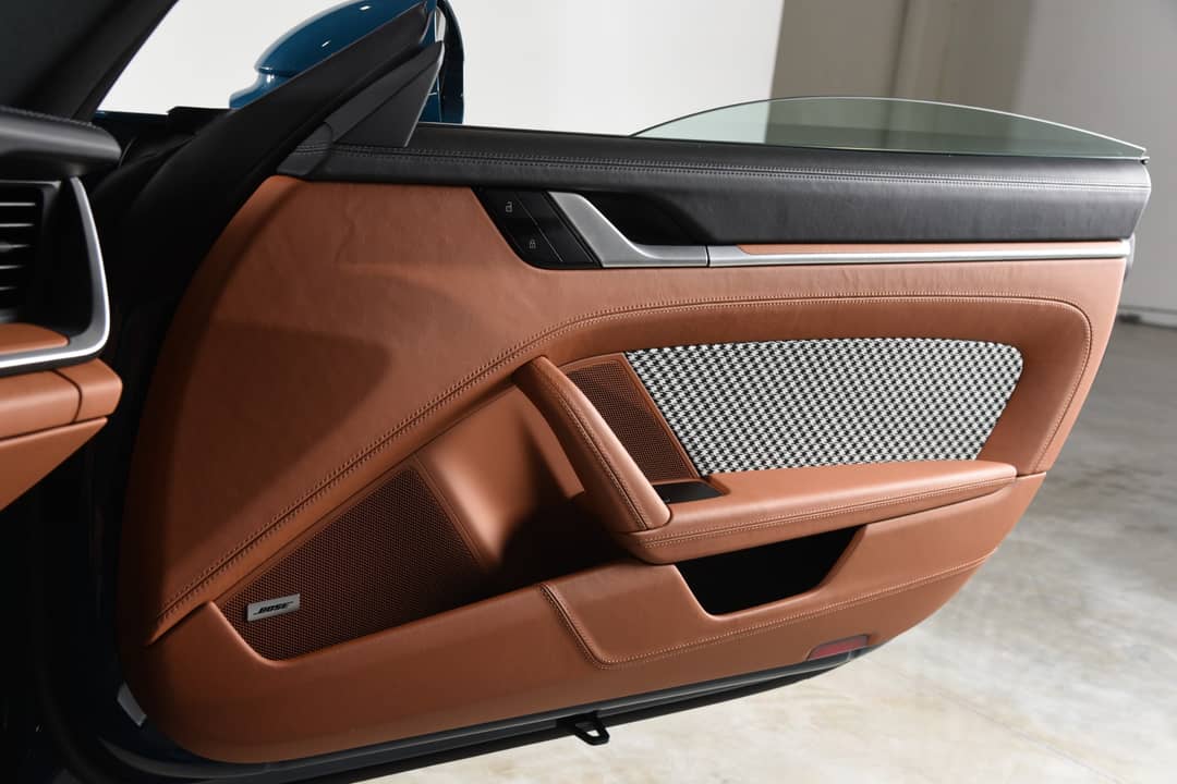 2024 Porsche 911 Carrera S — photo 42