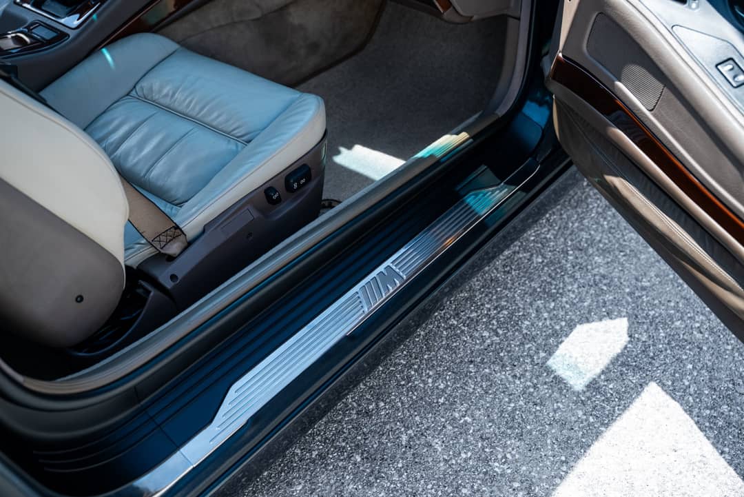 1995 BMW 8 Series 850CSi — photo 19