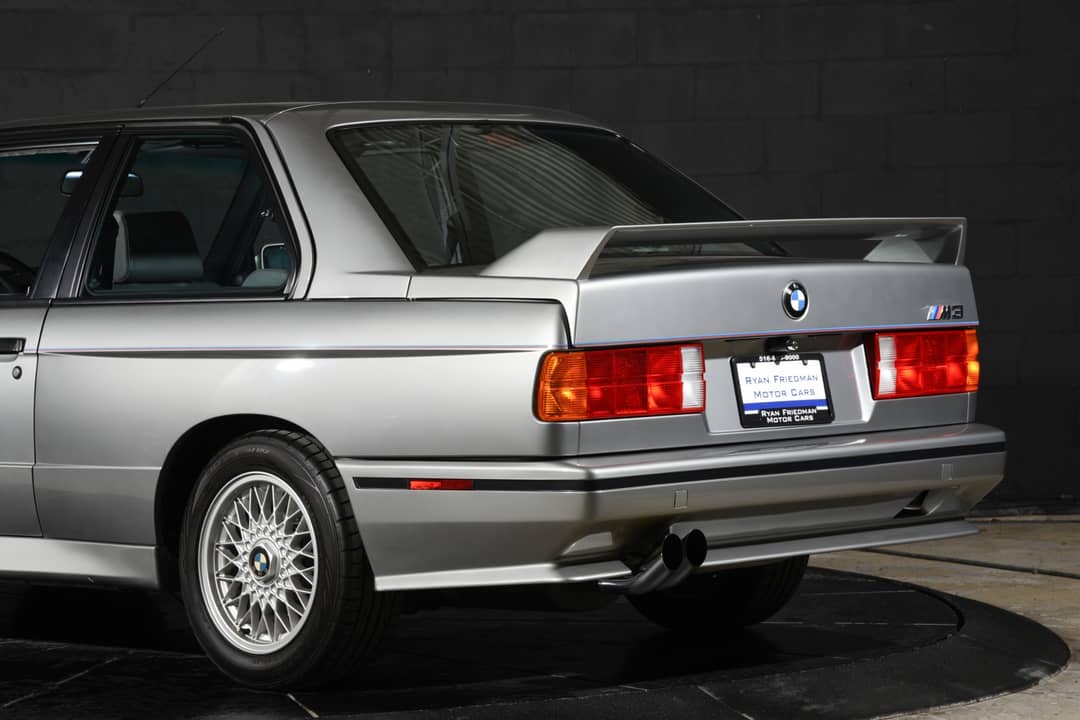 1988 BMW M3 — photo 12
