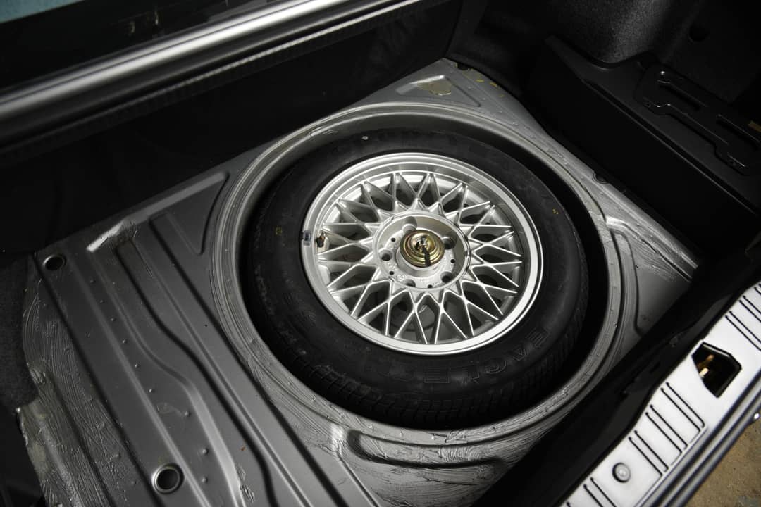 1988 BMW M3 — photo 16