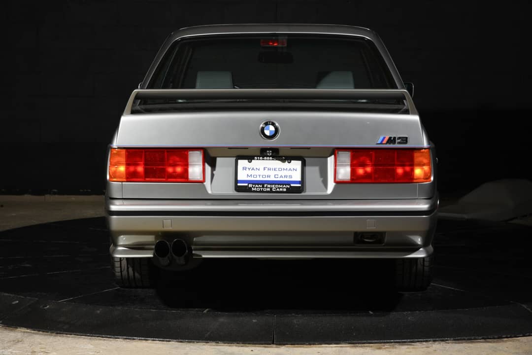 1988 BMW M3 — photo 19