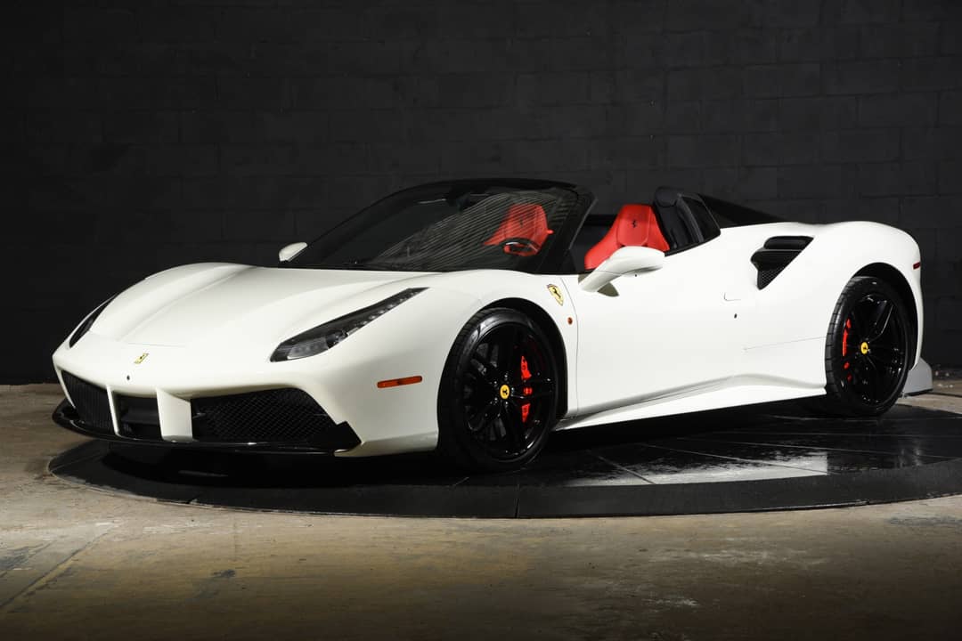 2017 Ferrari 488 Spider — photo 11