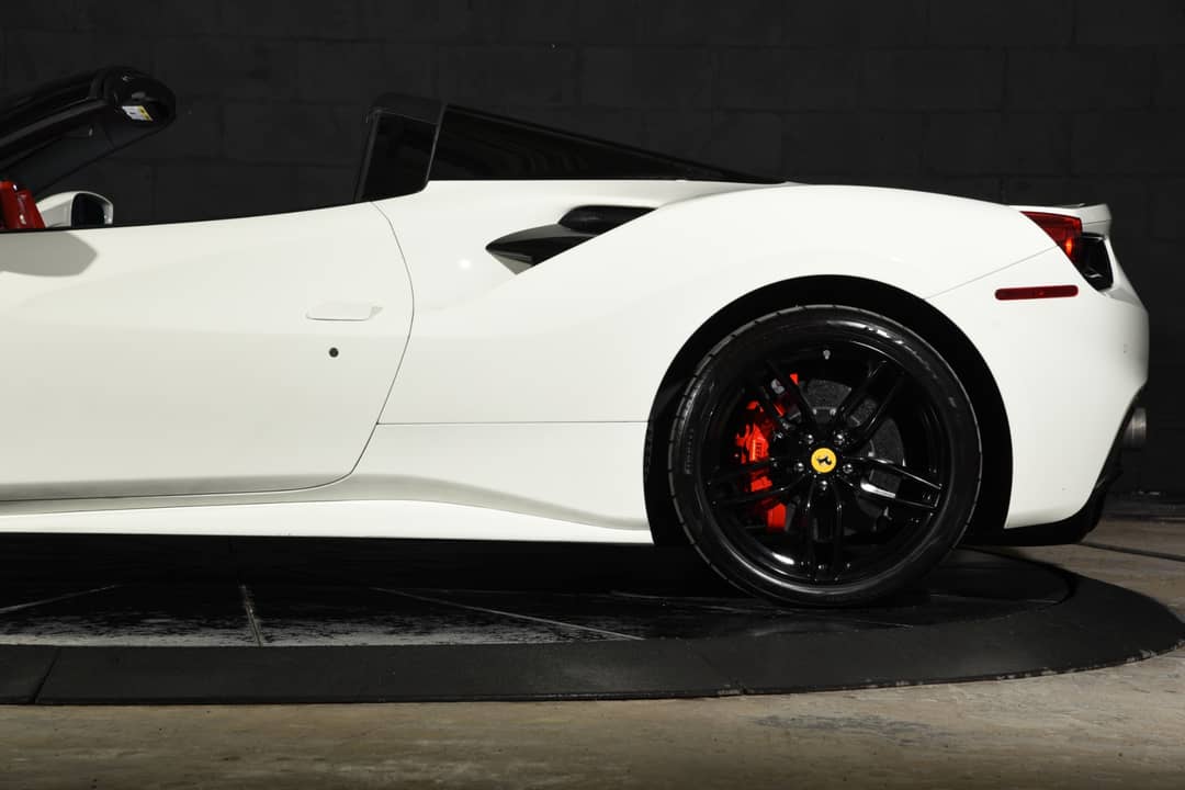 2017 Ferrari 488 Spider — photo 14