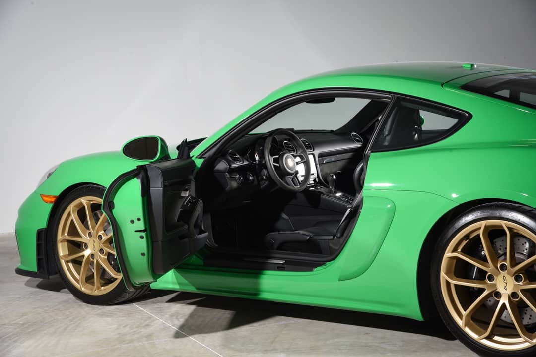 2023 Porsche 718 Cayman GT4 — photo 12