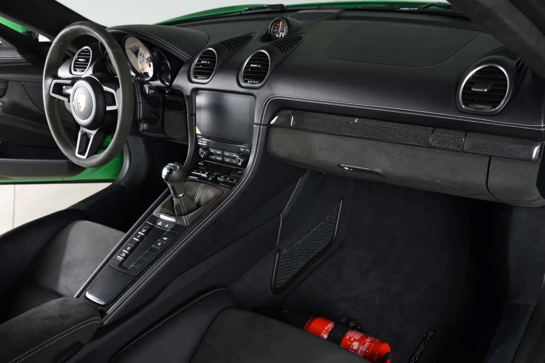 2023 Porsche 718 Cayman GT4 — photo 14