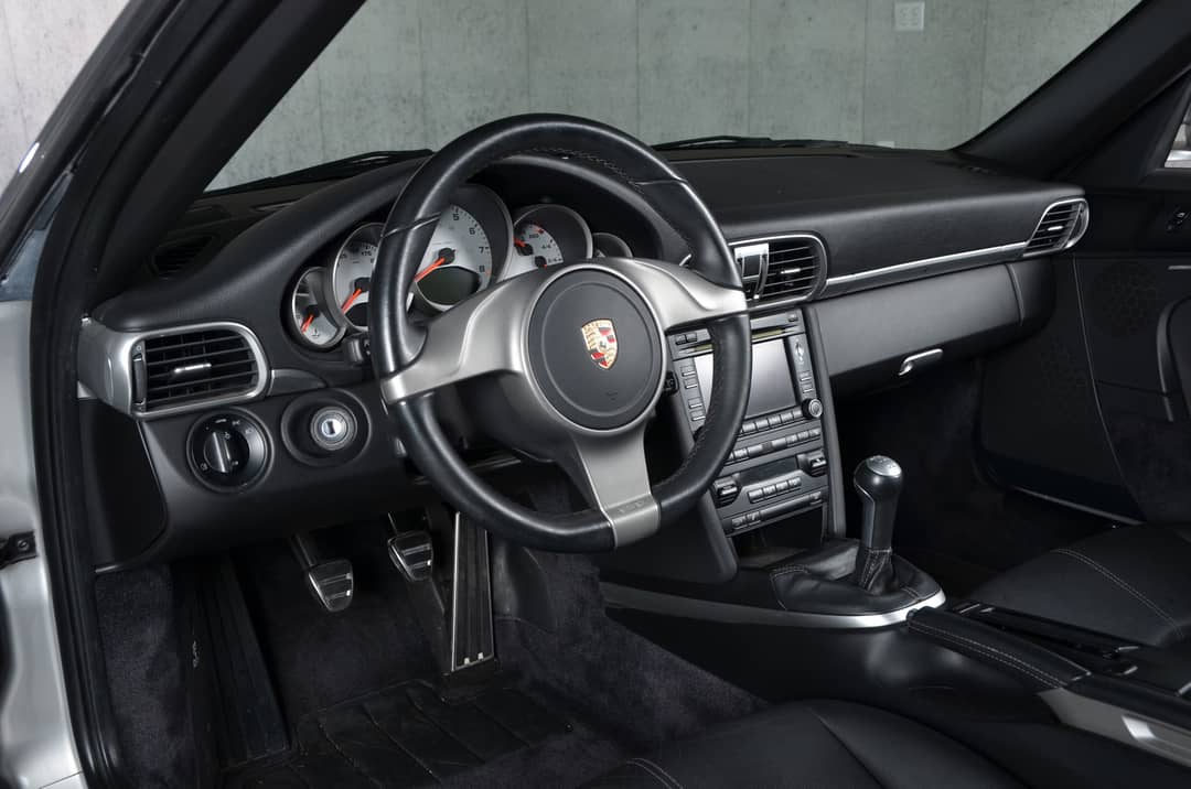 2010 Porsche 911 Carrera S — photo 19