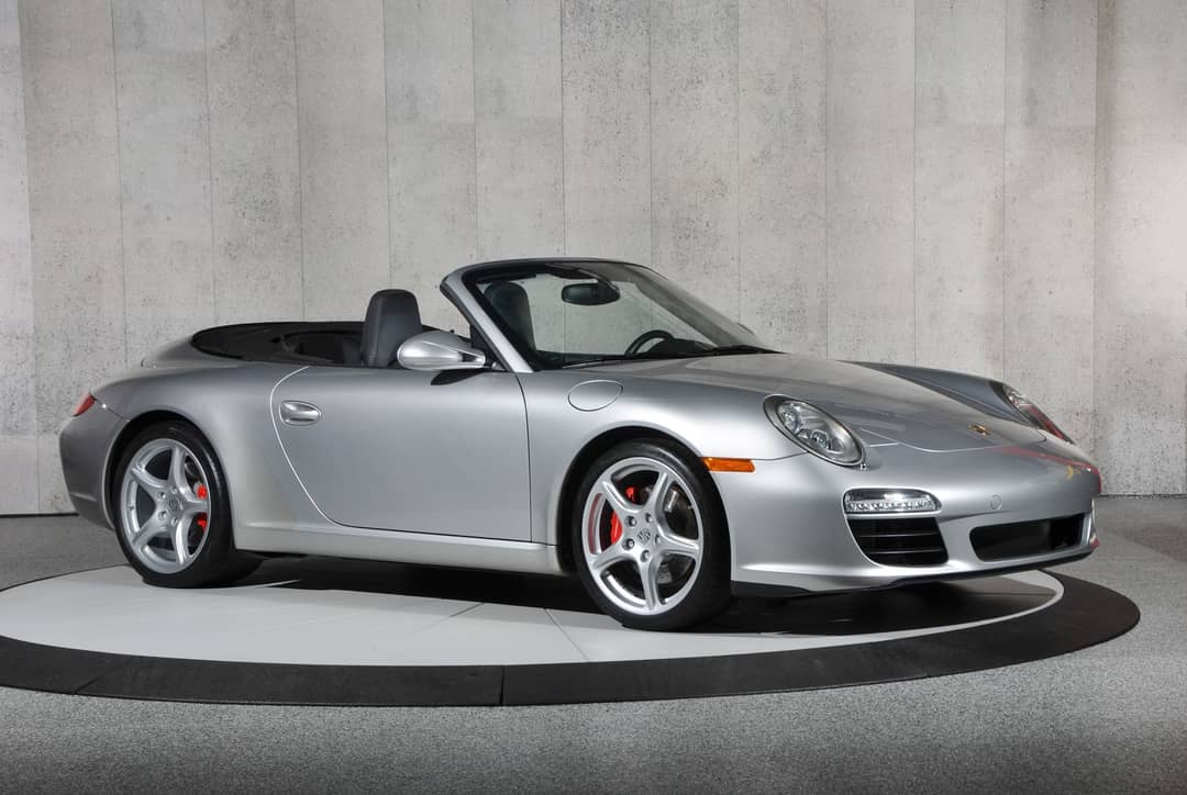 2010 Porsche 911 Carrera S — photo 3