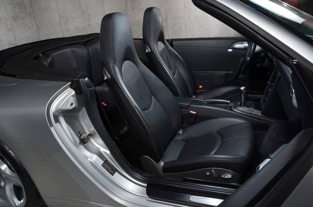 2010 Porsche 911 Carrera S — photo 22