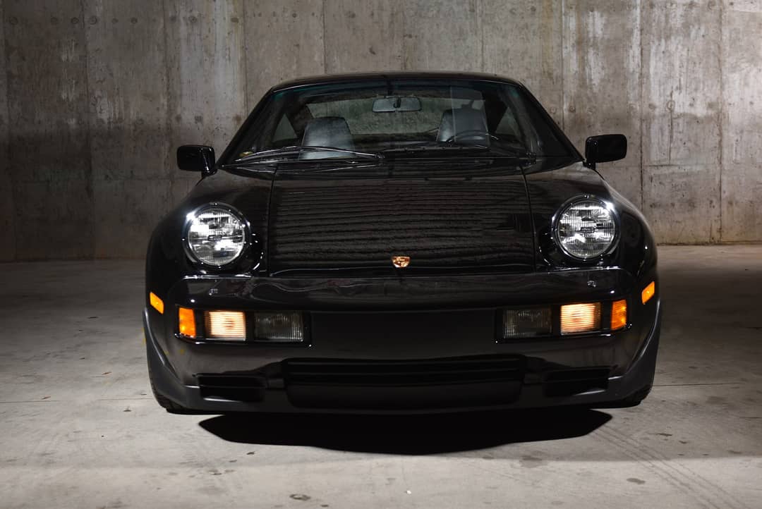 1986 Porsche 928 S — photo 11
