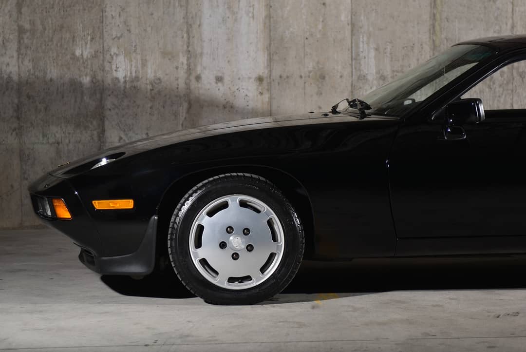 1986 Porsche 928 S — photo 15