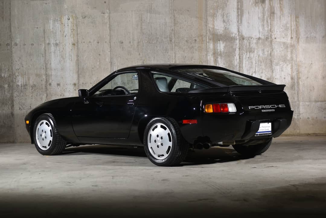 1986 Porsche 928 S — photo 4