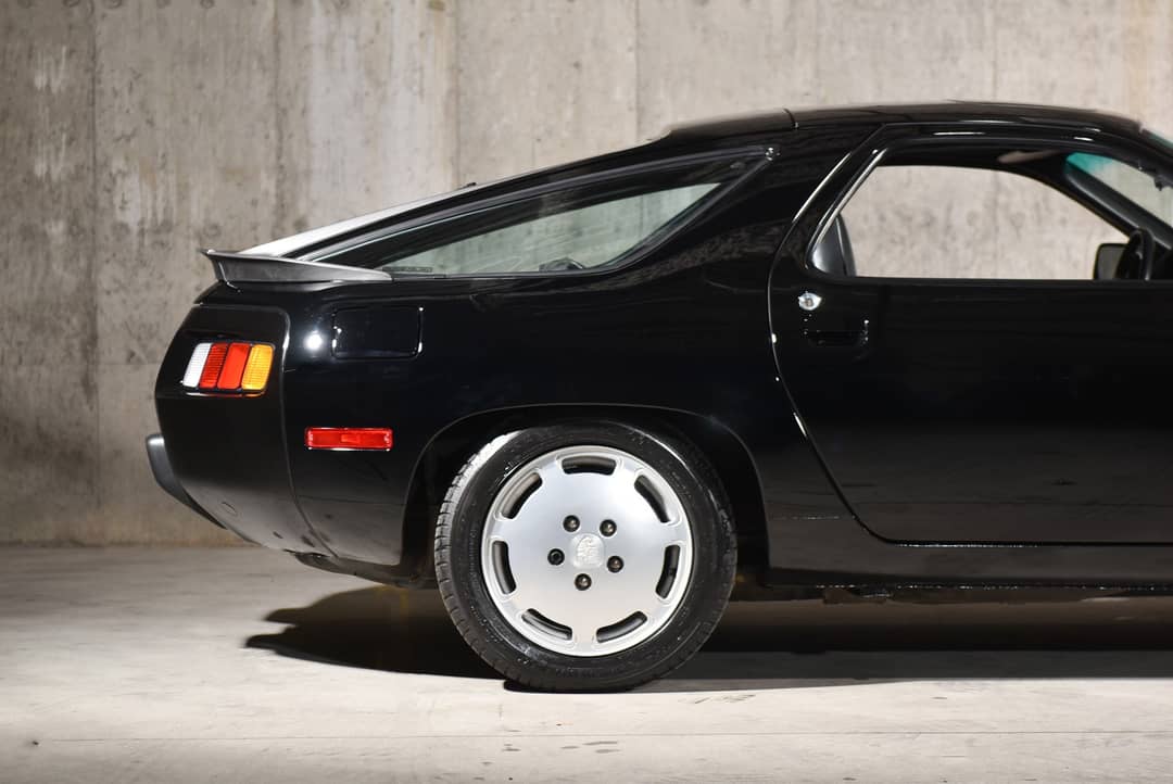 1986 Porsche 928 S — photo 7