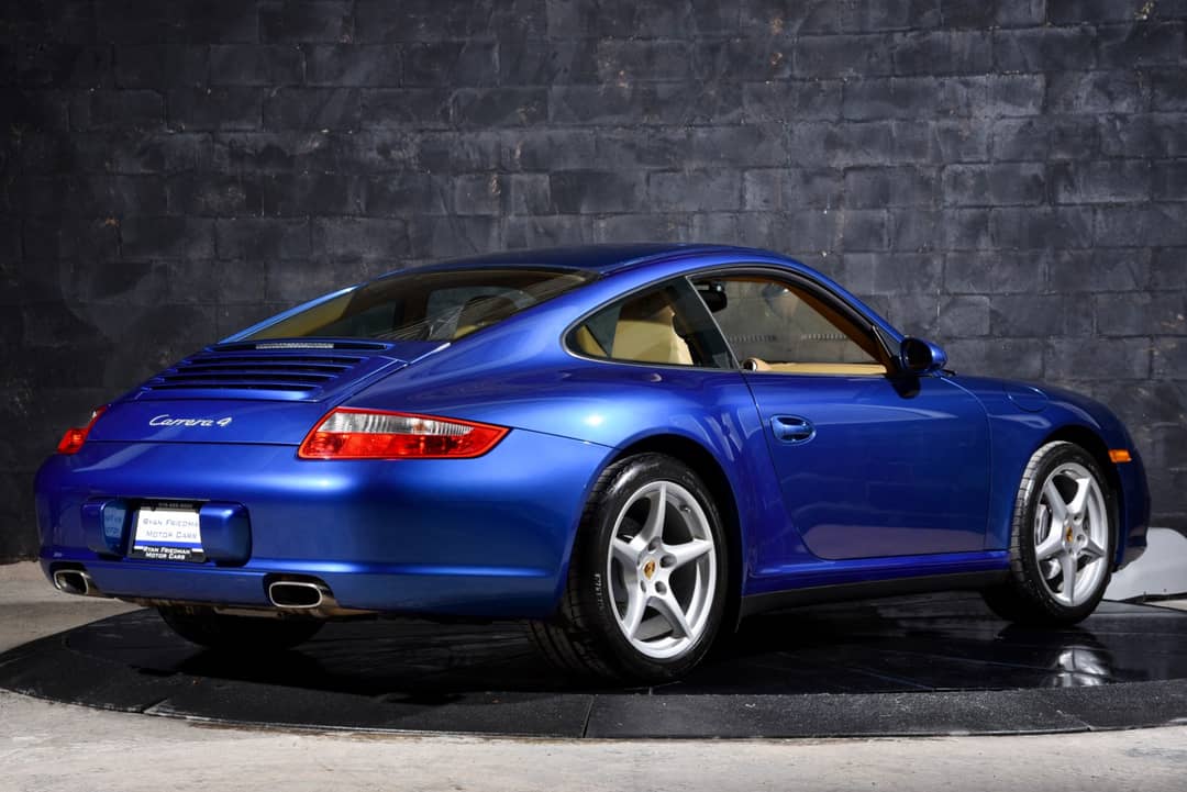 2007 Porsche 911 Carrera 4 — photo 9
