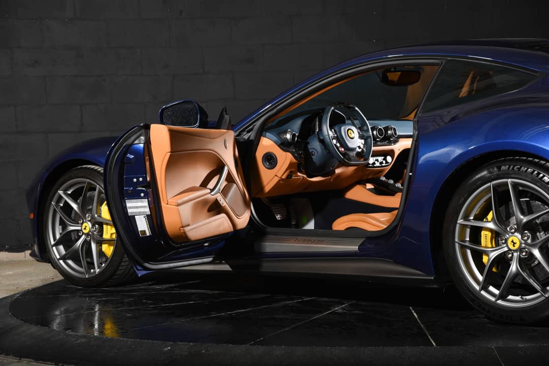 2017 Ferrari F12berlinetta — photo 16