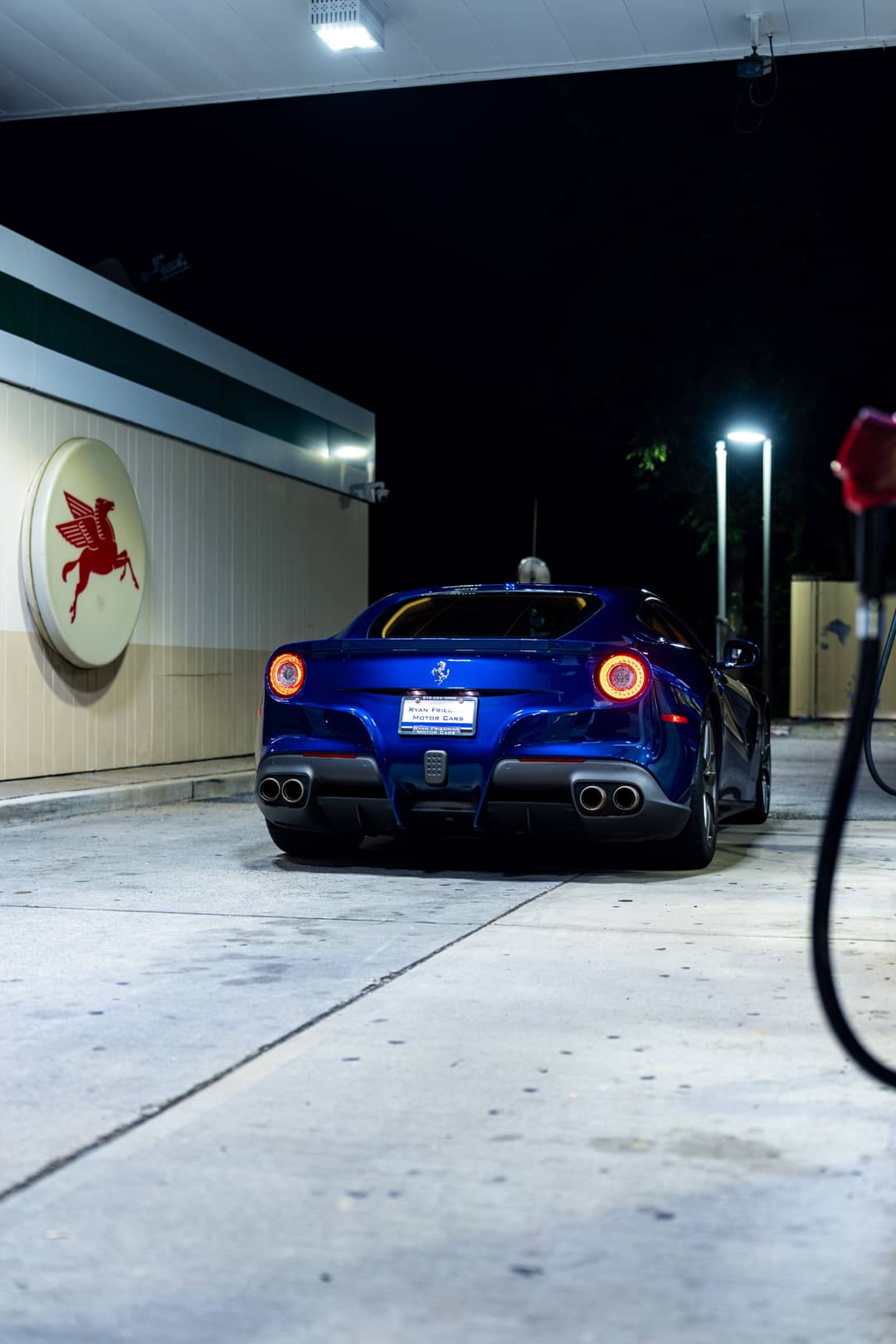 2017 Ferrari F12berlinetta — photo 38