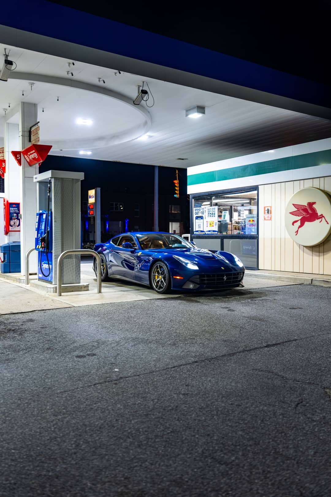 2017 Ferrari F12berlinetta — photo 45
