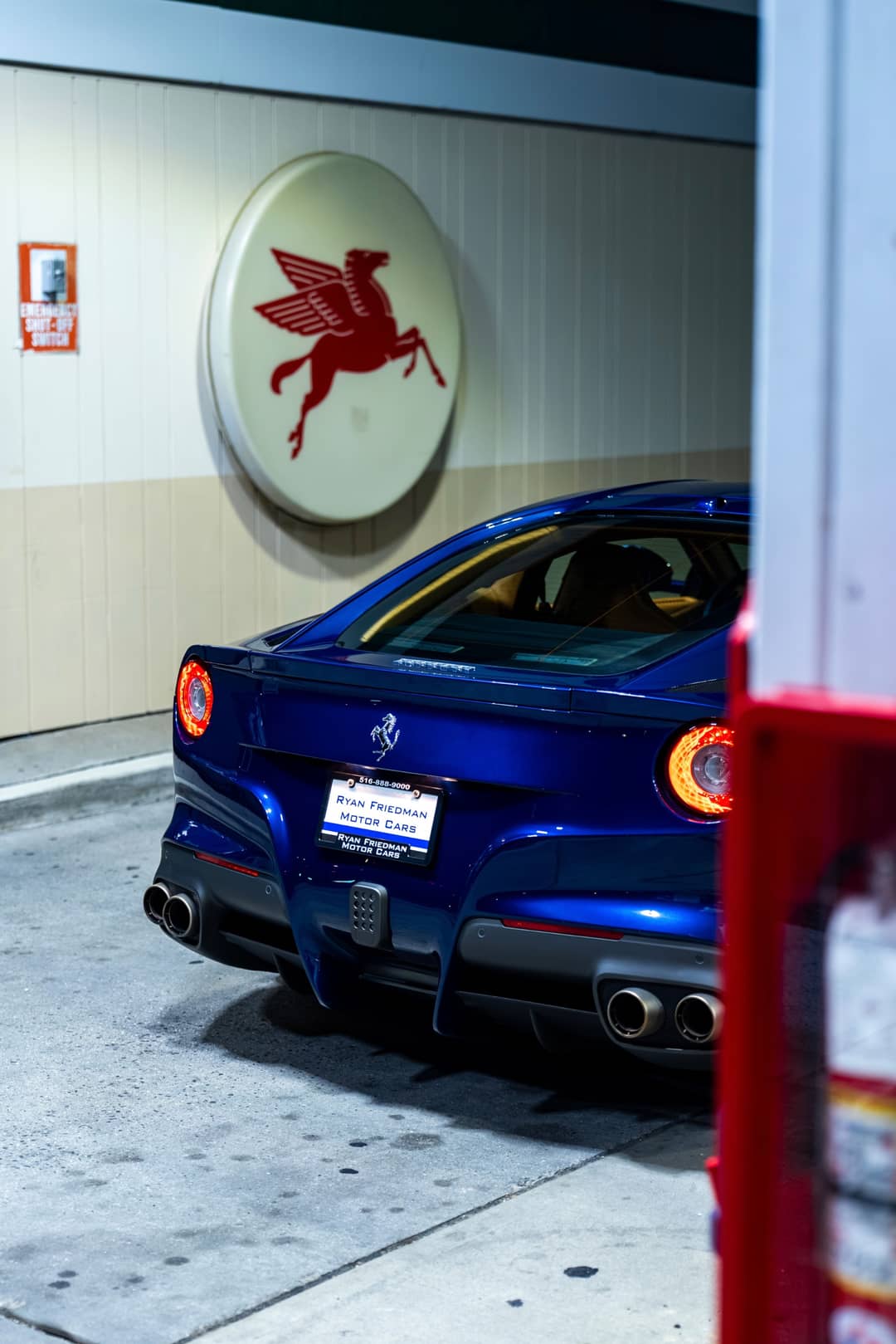 2017 Ferrari F12berlinetta — photo 60