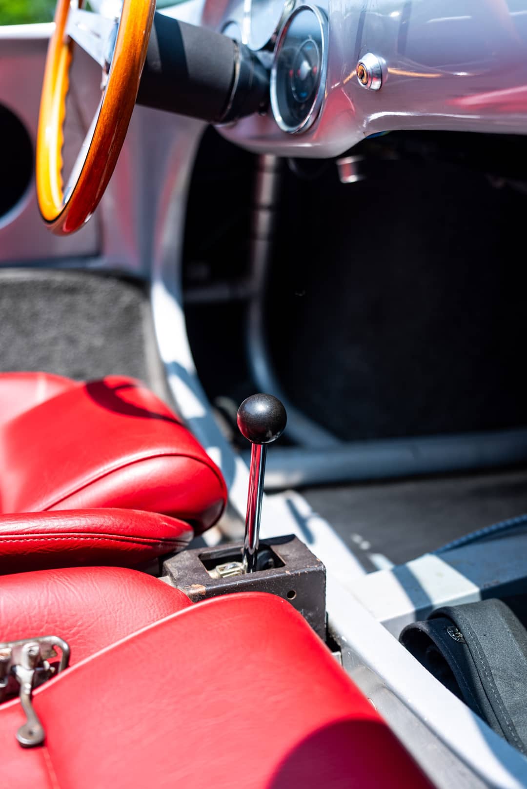 1956 Porsche 550 Spyder Replica — photo 32