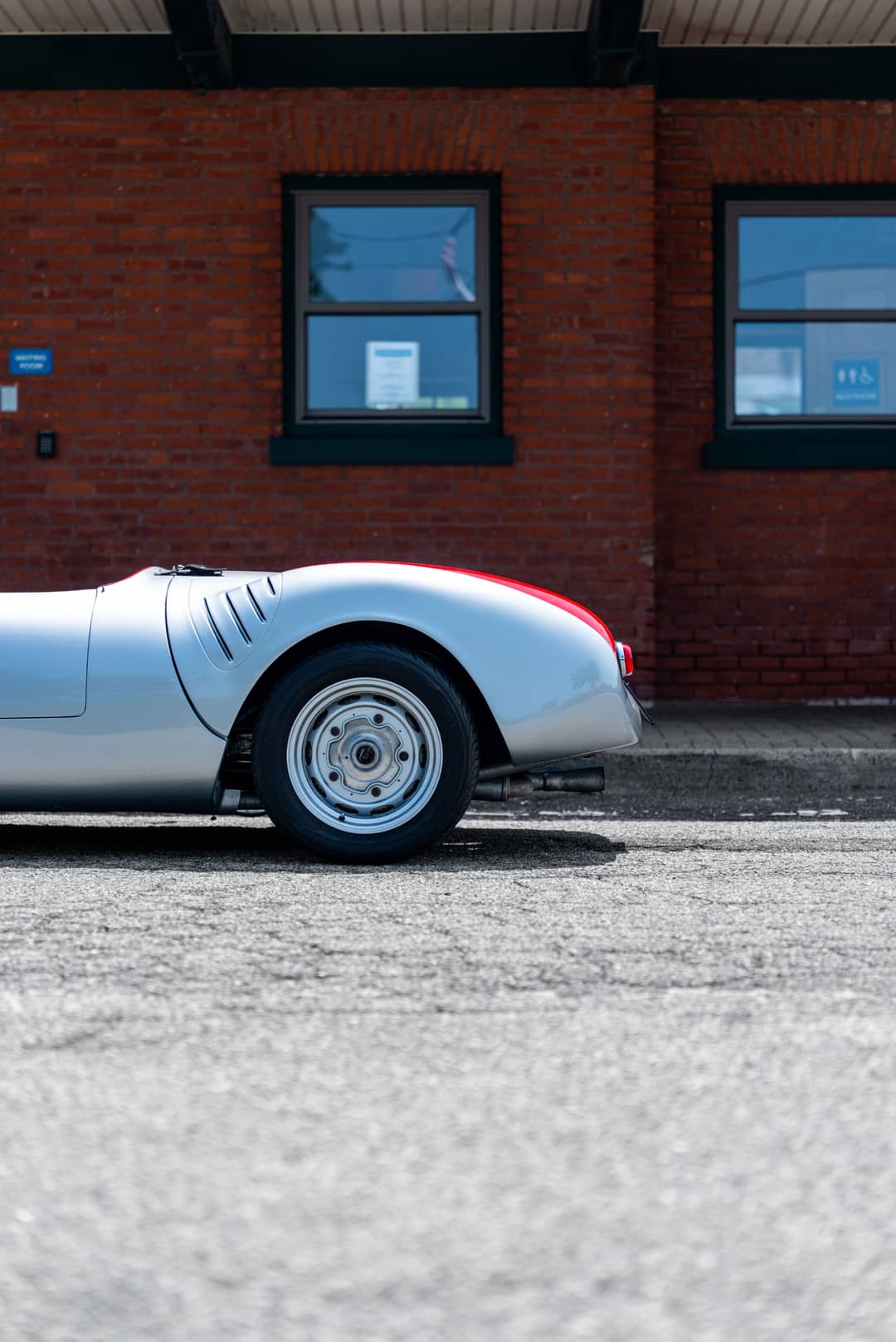 1956 Porsche 550 Spyder Replica — photo 36
