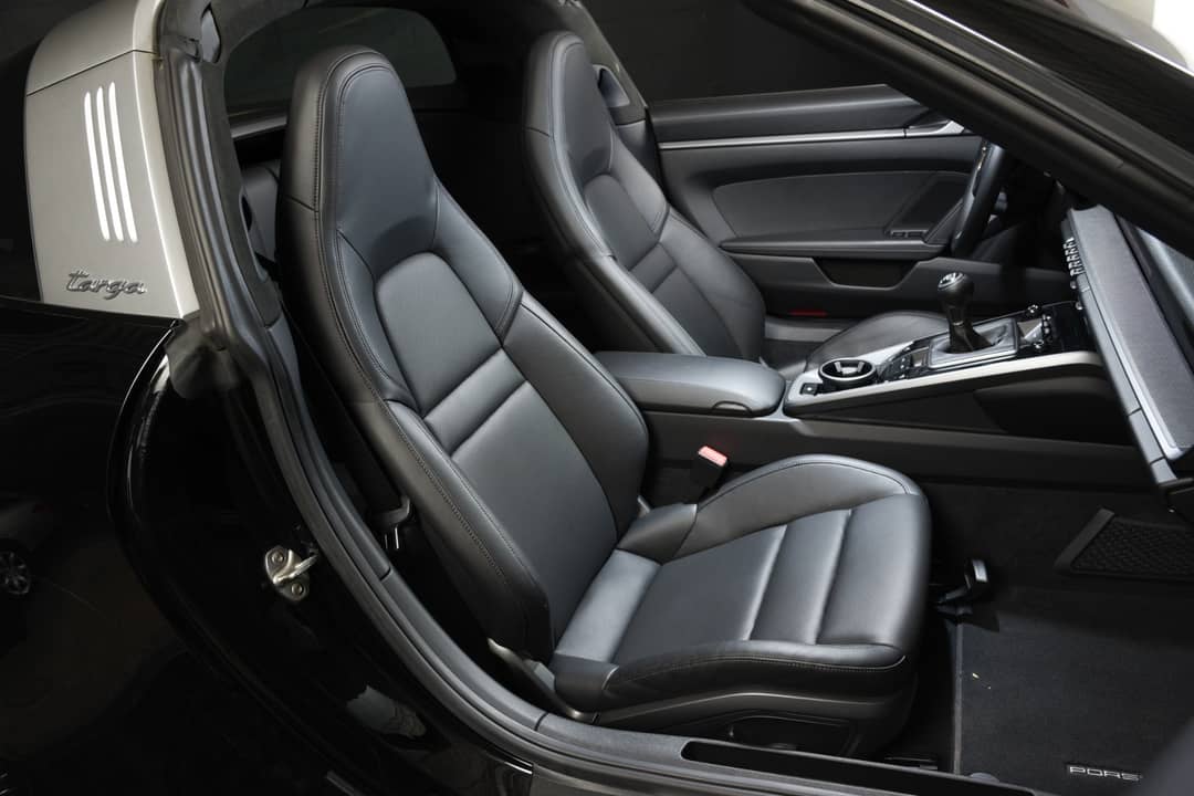 2022 Porsche 911 Targa 4S — photo 30