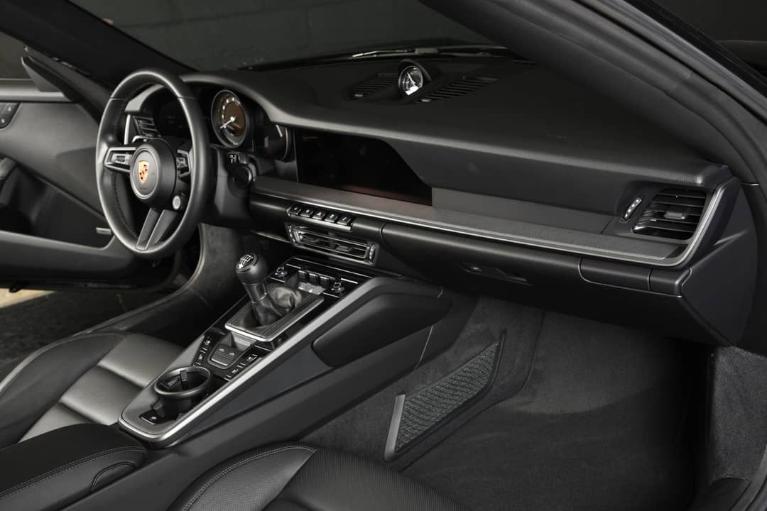 2022 Porsche 911 Targa 4S — photo 31