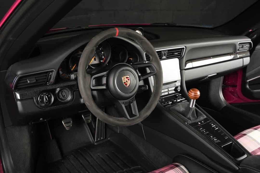 2018 Porsche 911 GT3 — photo 26
