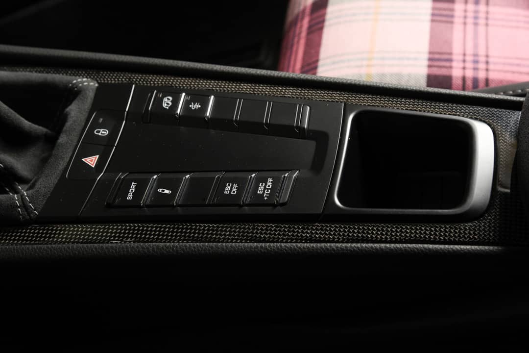 2018 Porsche 911 GT3 — photo 36