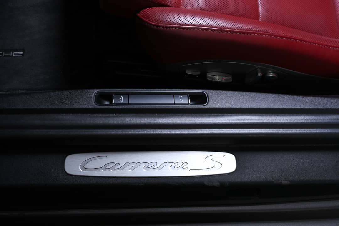 2018 Porsche 911 Carrera S — photo 19