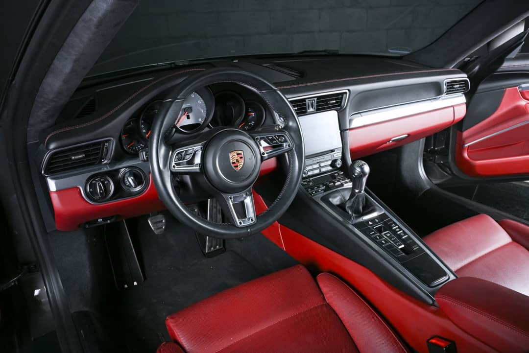2018 Porsche 911 Carrera S — photo 3