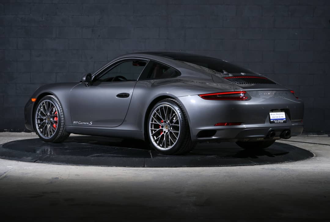 2018 Porsche 911 Carrera S — photo 6