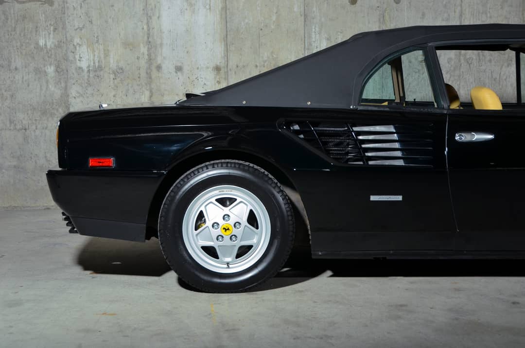 1987 Ferrari Mondial Spider — photo 33