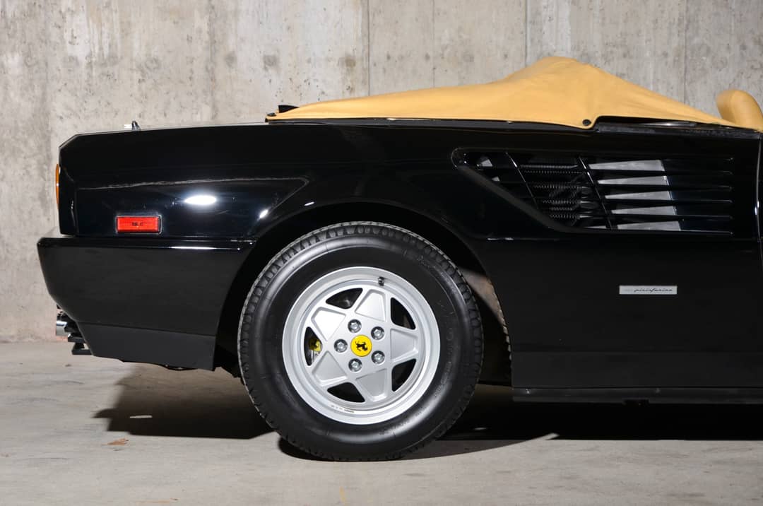 1987 Ferrari Mondial Spider — photo 34