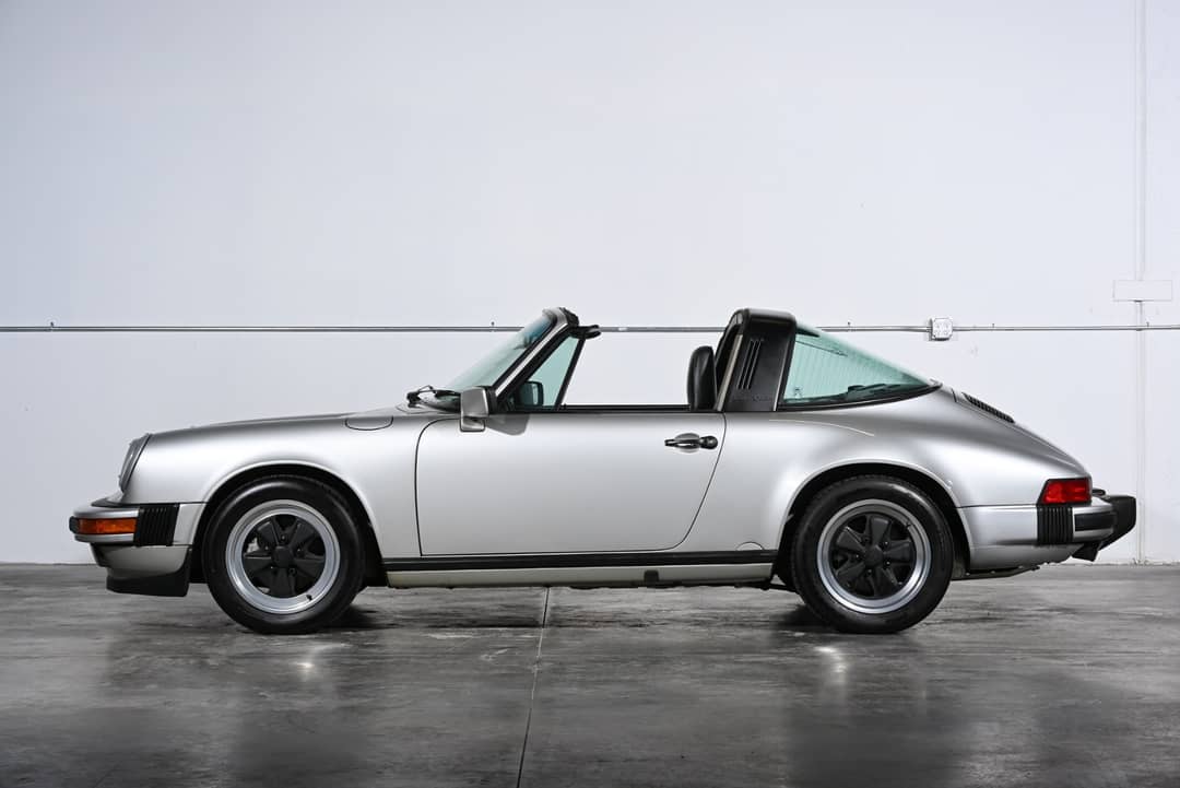 1988 Porsche 911 Carrera Targa — photo 12