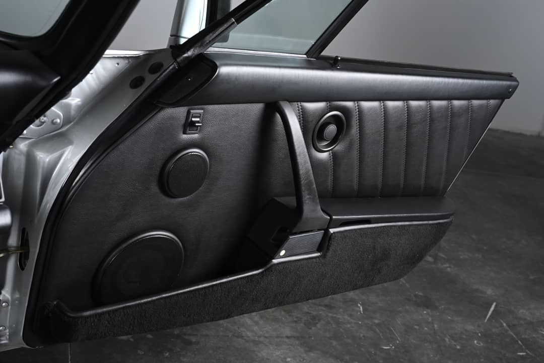 1988 Porsche 911 Carrera Targa — photo 16